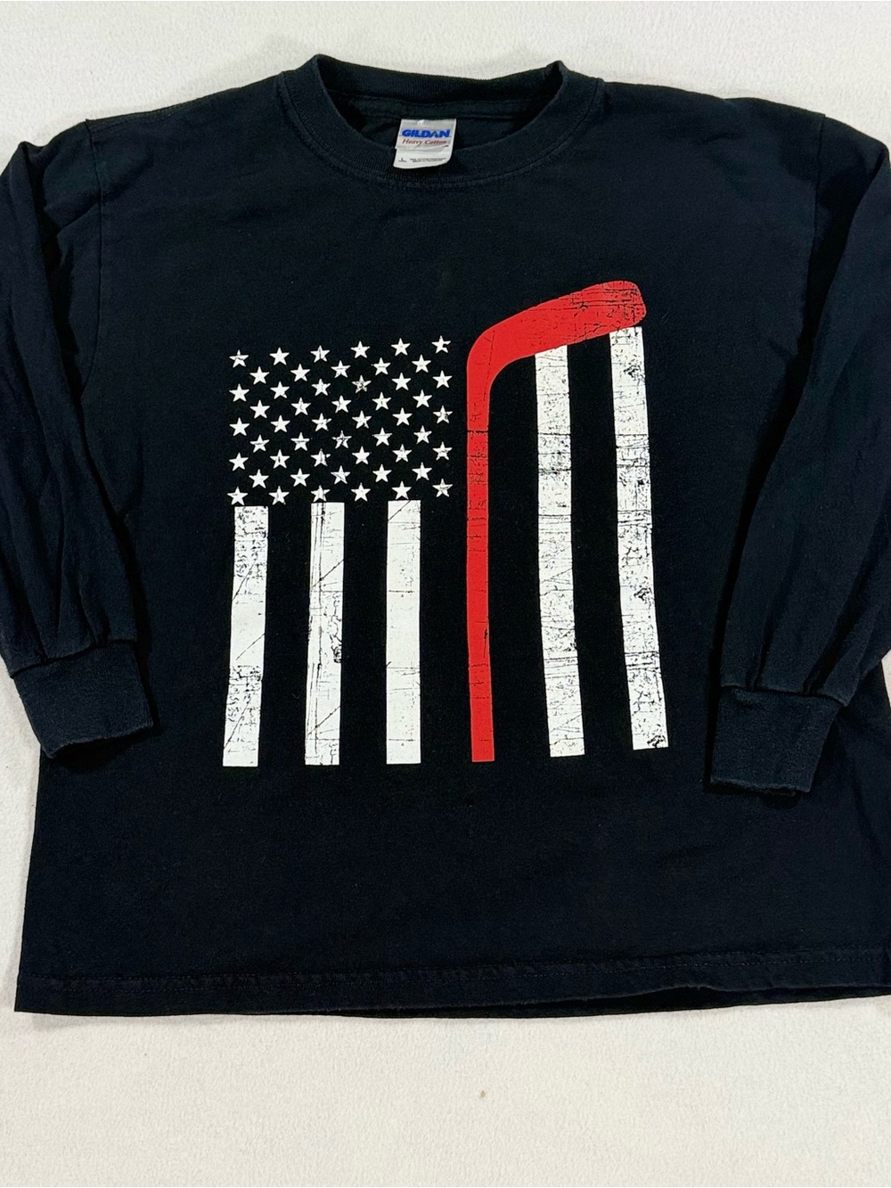 Gildan Youth Hockey American Flag Black Long Sleeve T Shirt Size L *Fits Smaller
